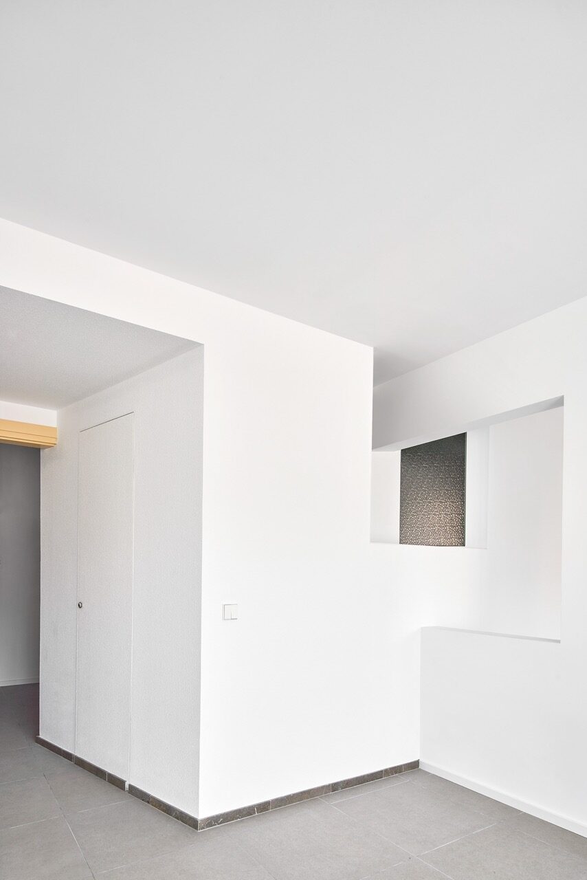 OESST_THREE BATHS_03 en tamaño grande