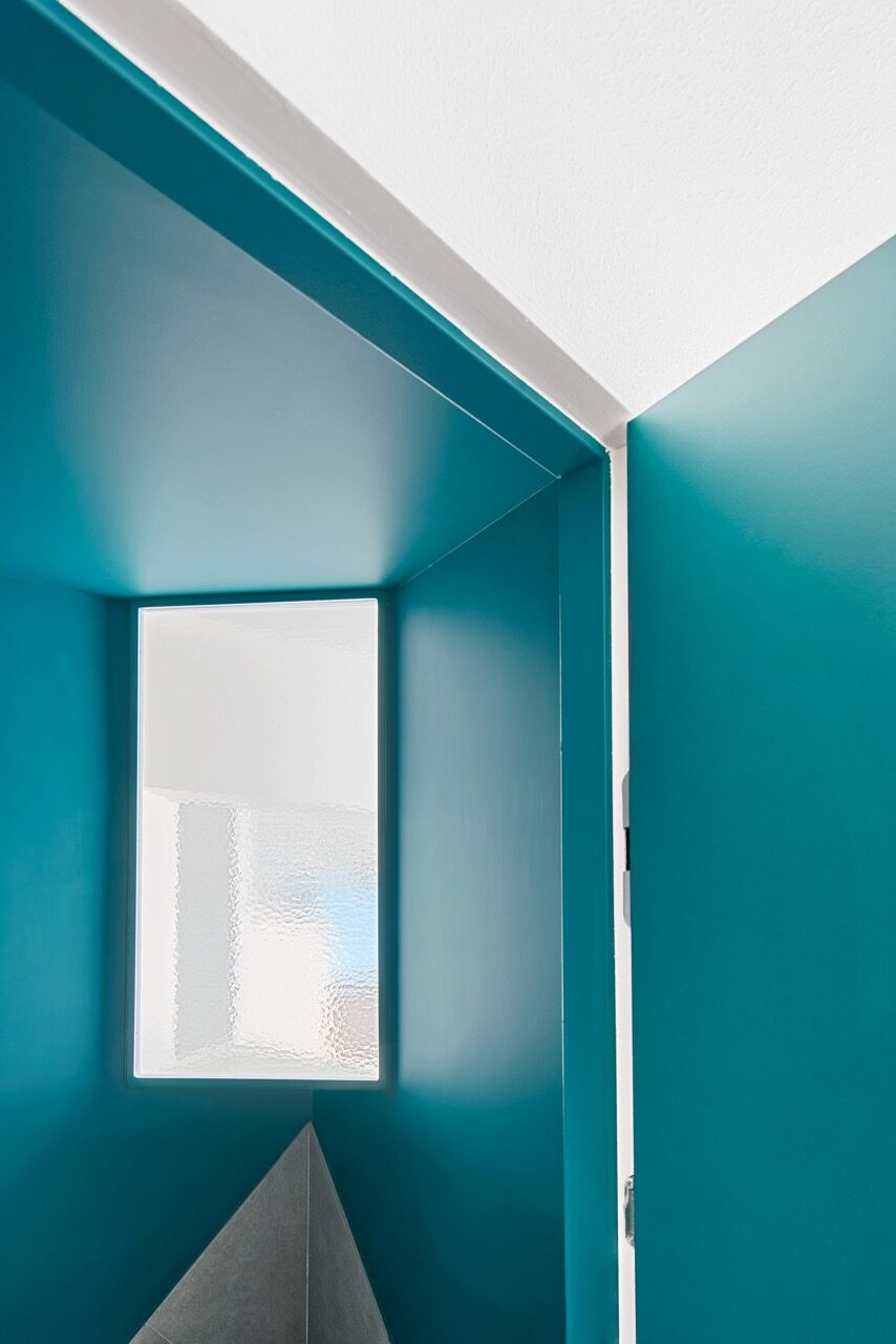 OESST_THREE BATHS_06 en tamaño grande