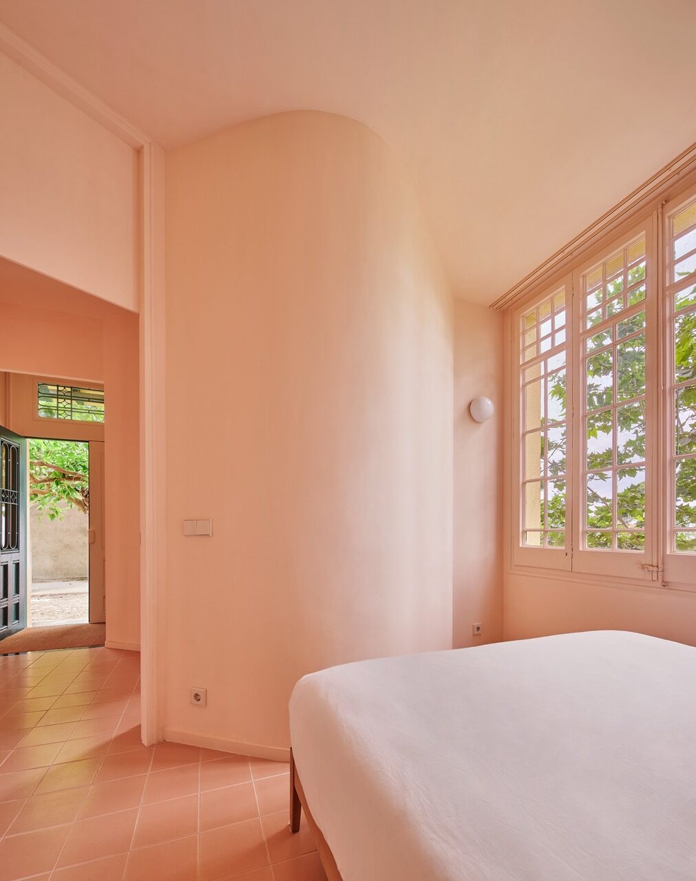 OESST_TWO FAMILIES HOSE_03 en tamaño grande