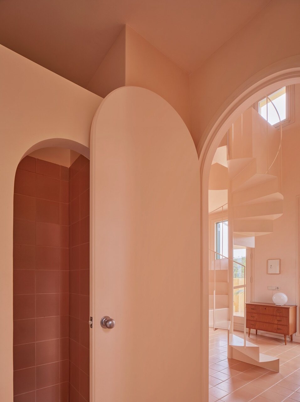 OESST_TWO FAMILIES HOSE_12 en tamaño grande